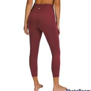 Lululemon Wunder Train High-Rise Tight 21” Mulled Wine Size 8